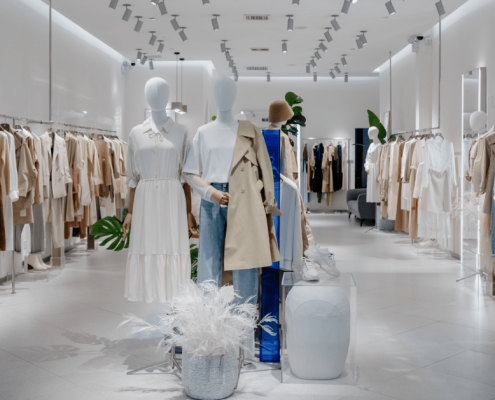 Transforming Supply Chain Decision-Making with Real-Time Analytics